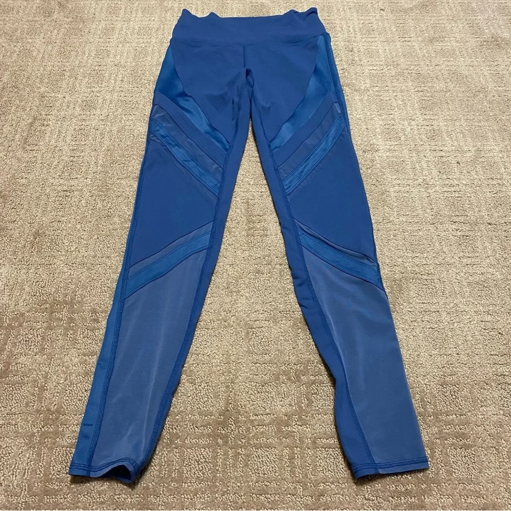 {ALO Yoga} Blue Athletic Yoga Leggings With Mesh Panels~ Size XS-S